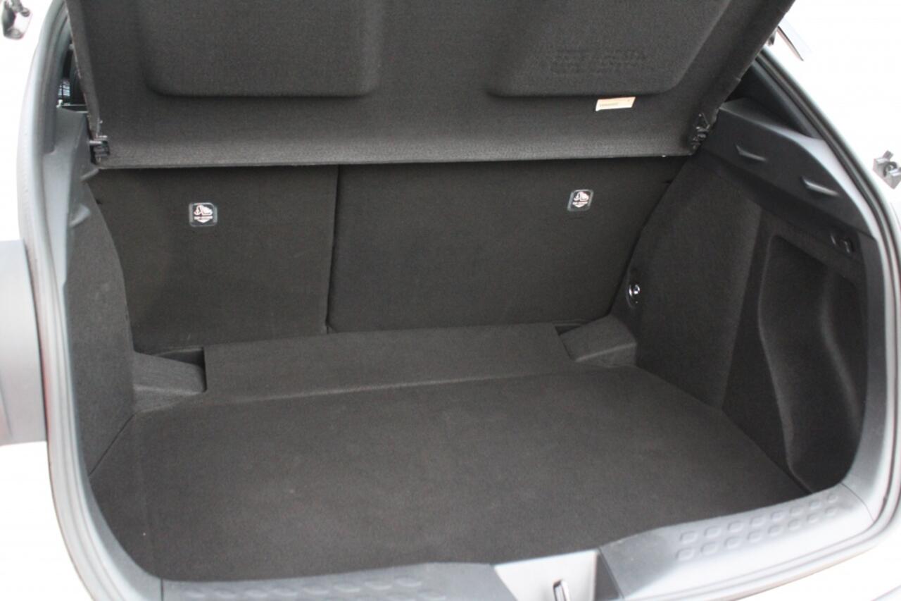 Toyota C-HR 1.8 Hybrid Active
