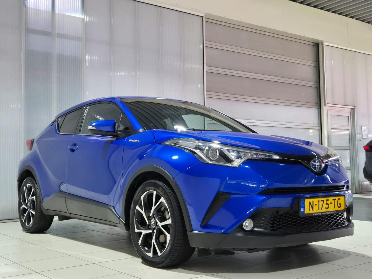 Toyota C-HR 1.8 Hybrid Dynamic | Trekhaak | Dealer onderhouden |