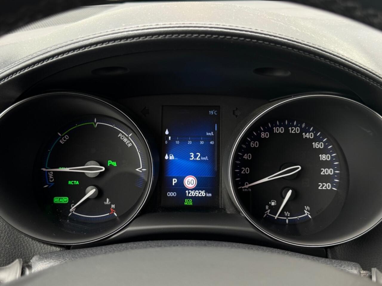 Toyota C-HR 1.8 Hybrid Style - camera - navi - stoelverwarming