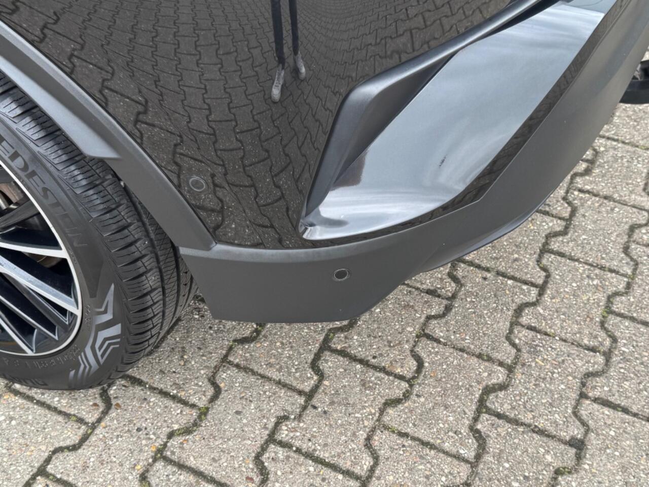 Toyota C-HR 1.8 Hybrid Style - camera - navi - stoelverwarming