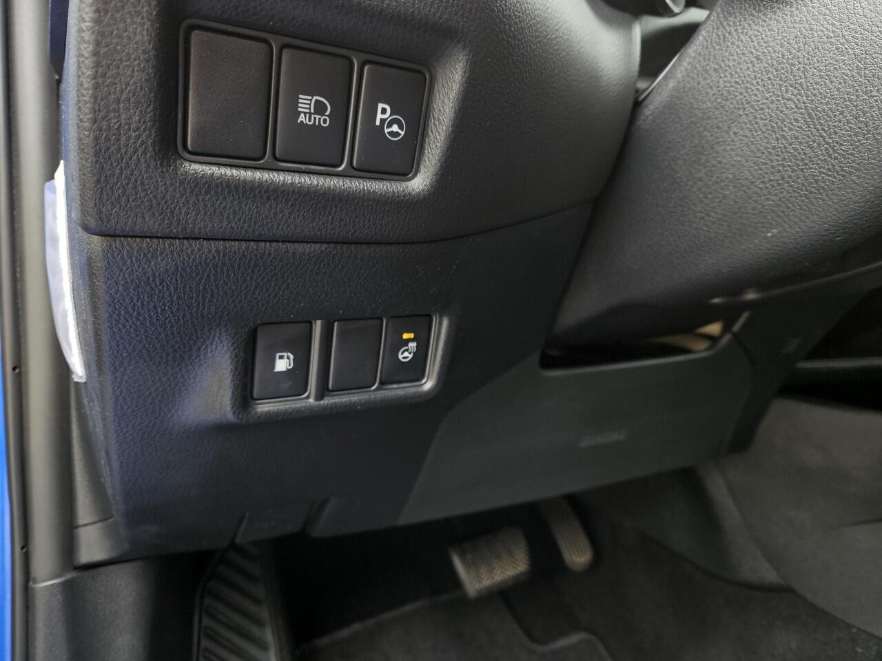 Toyota C-HR 1.8 Hybrid Style | incl Premium Pack | Stoel- en stuurverwarming | JBL Premium Audio | Adaptieve Cruise Control | Parkeersensoren rondom