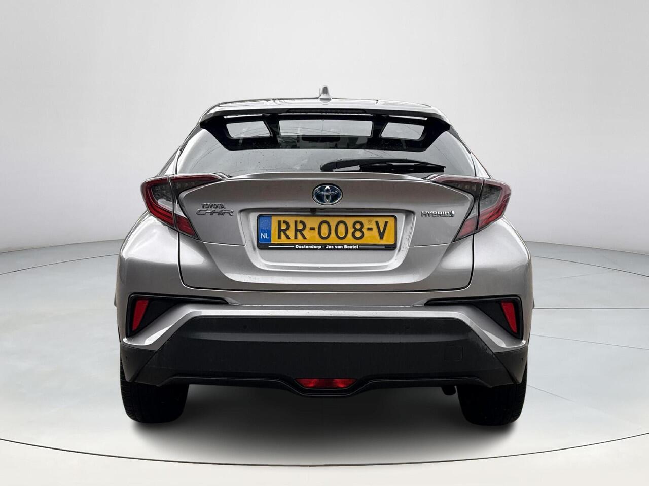 Toyota C-HR 1.8 Hybrid Executive **NAVIGATIE/ DODEHOEK DETECTIE/ STOEL EN STUURWIELVERWARMING/ GARANTIE**