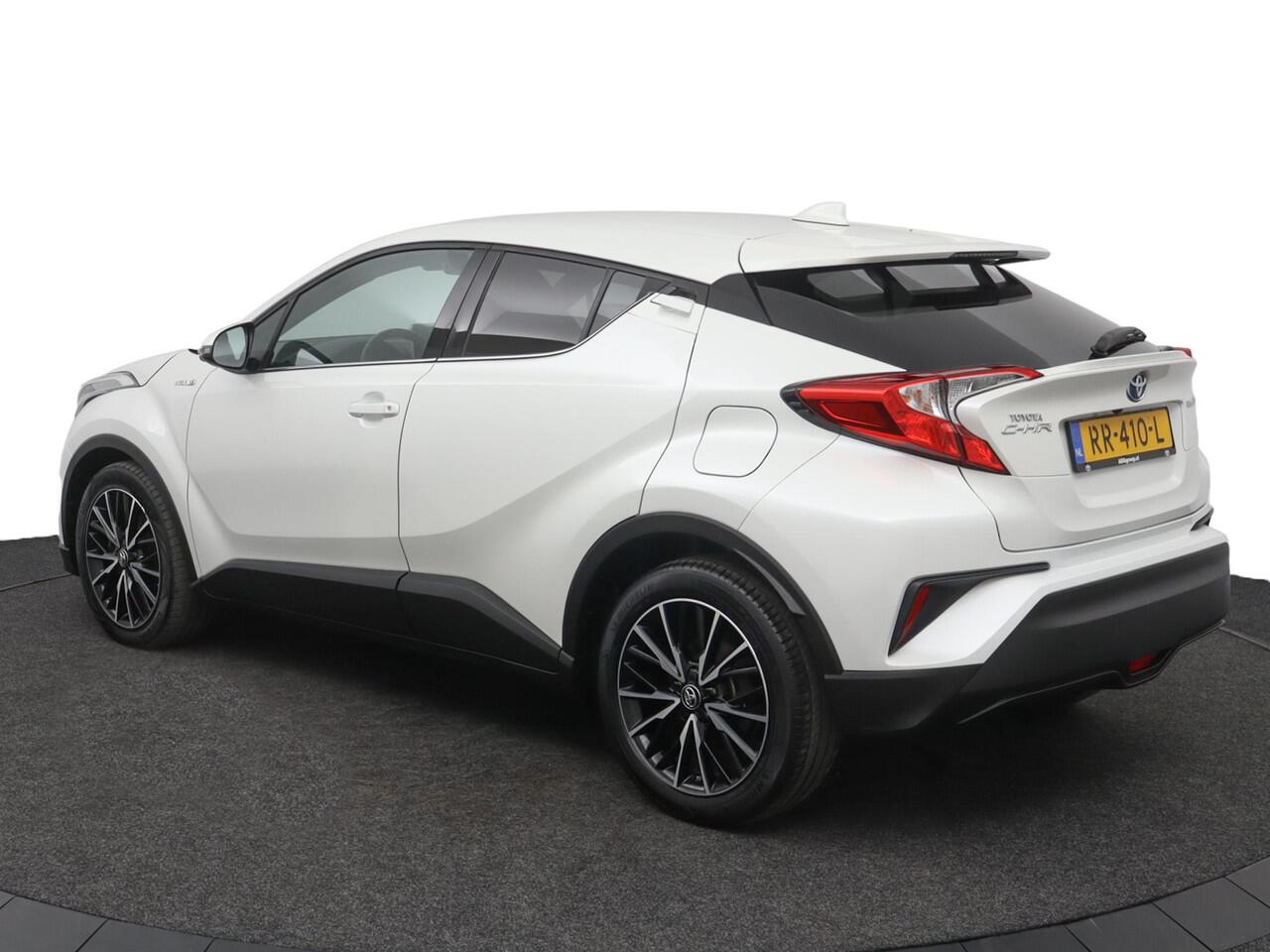 Toyota C-HR 1.8 Hybrid Dynamic | Stoelverwarming | Parkeercamera | Keyless| Navigatie |