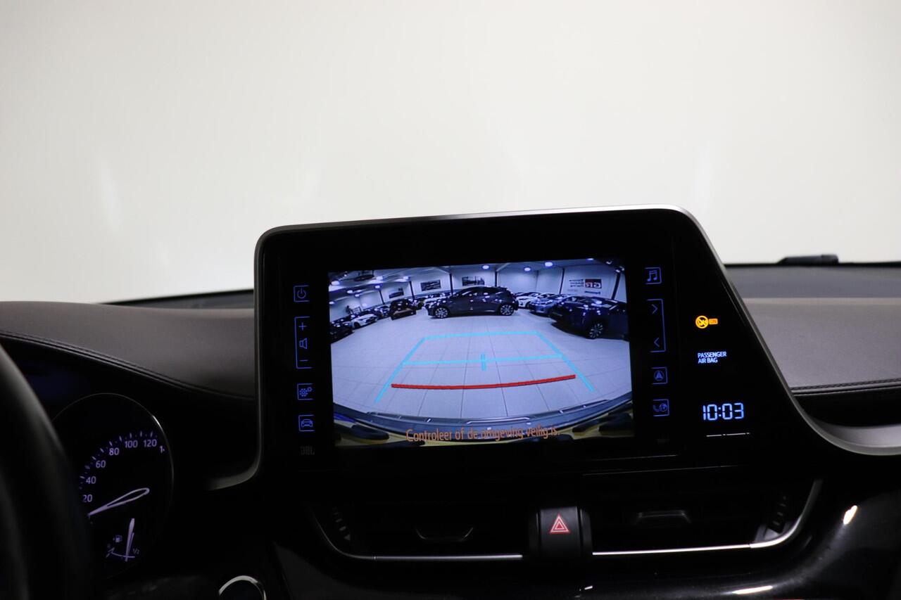 Toyota C-HR 1.8 Hybrid Executive, Bearlock, JBL, BSM, Half leder, Cruise Control, Climate Control Sensoren, Stoel & Stuur verwarming!