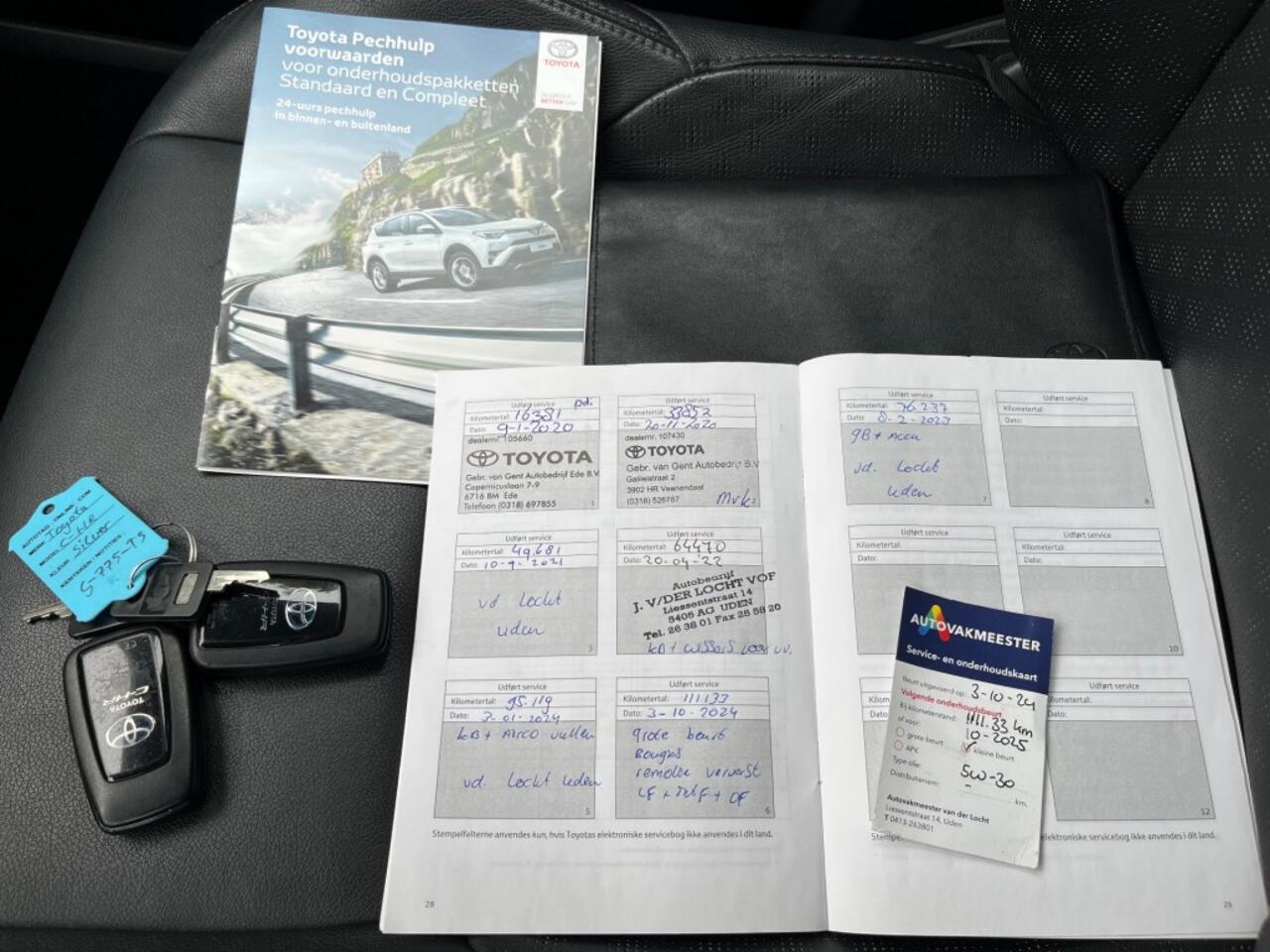 Toyota C-HR 1.8 HYBRID EXECUTIVE / LEDER / CAMERA / NAVI / TREKHAAK / 18'' LMV