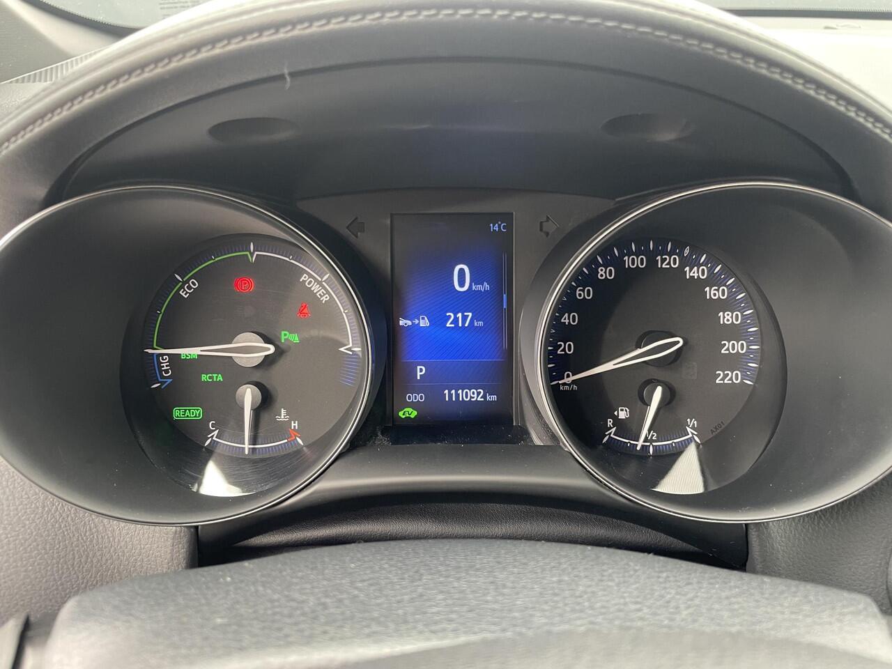 Toyota C-HR 1.8 Hybrid Style Ultimate | Trekhaak | Apple Car Play / Android Auto Navigatie | Dode hoek detectie | Parkeersensoren Enz |