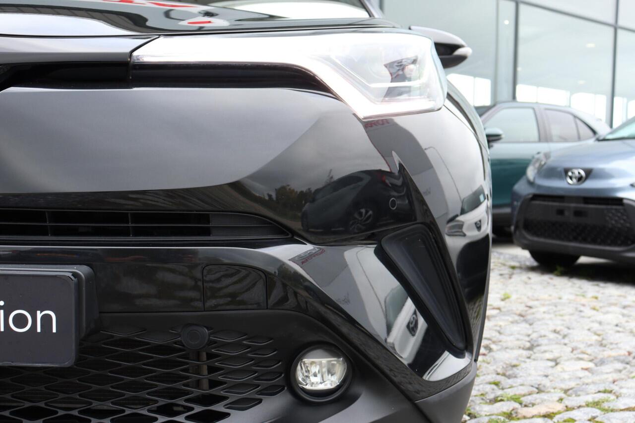 Toyota C-HR 1.8 Hybrid Style Ultimate, Keyless Entry, JBL Audio, Achterruitrijcamera, Cruise control