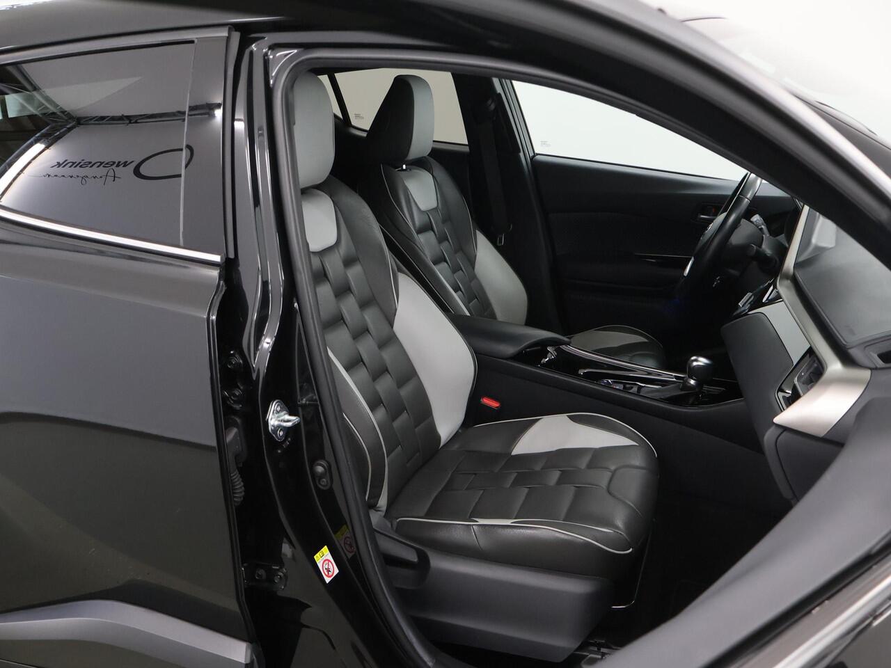 Toyota C-HR 1.8 Hybrid Adventure | Navigatie | Parkeercamera | Stoelverwarming | Keyless Go |