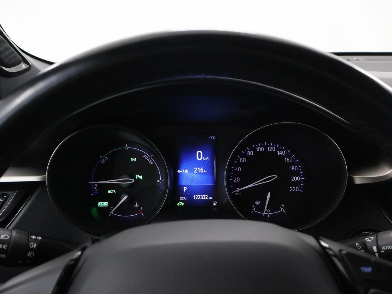 Toyota C-HR 1.8 Hybrid Adventure | Navigatie | Parkeercamera | Stoelverwarming | Keyless Go |