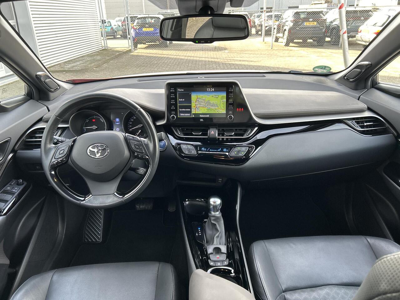Toyota C-HR 2.0 Hybrid Launch Edition