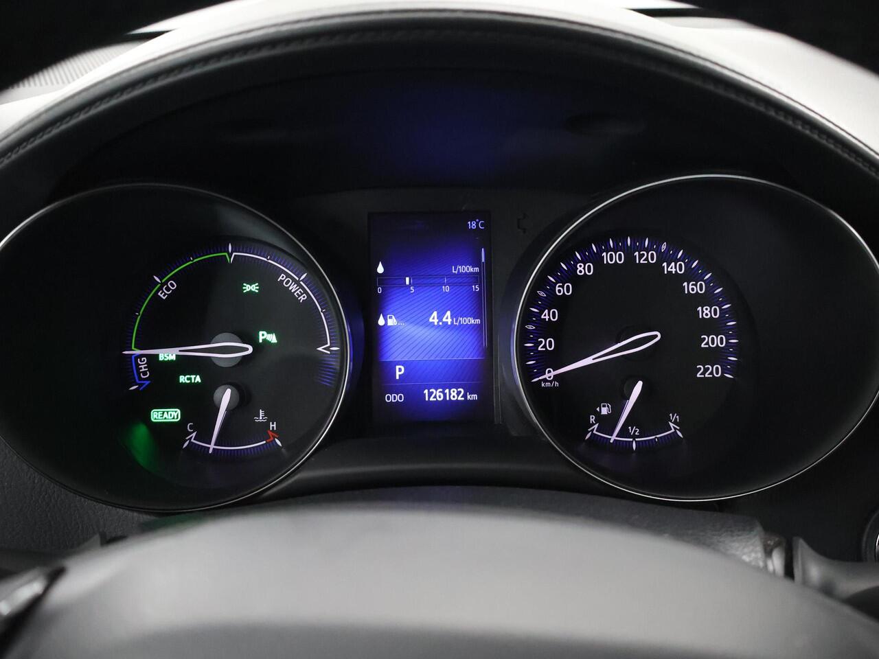 Toyota C-HR 1.8 Hybrid Style Ultimate | Trekhaak | Parkeercamera | Stoelverwarming | Navigatie | Climate Control |