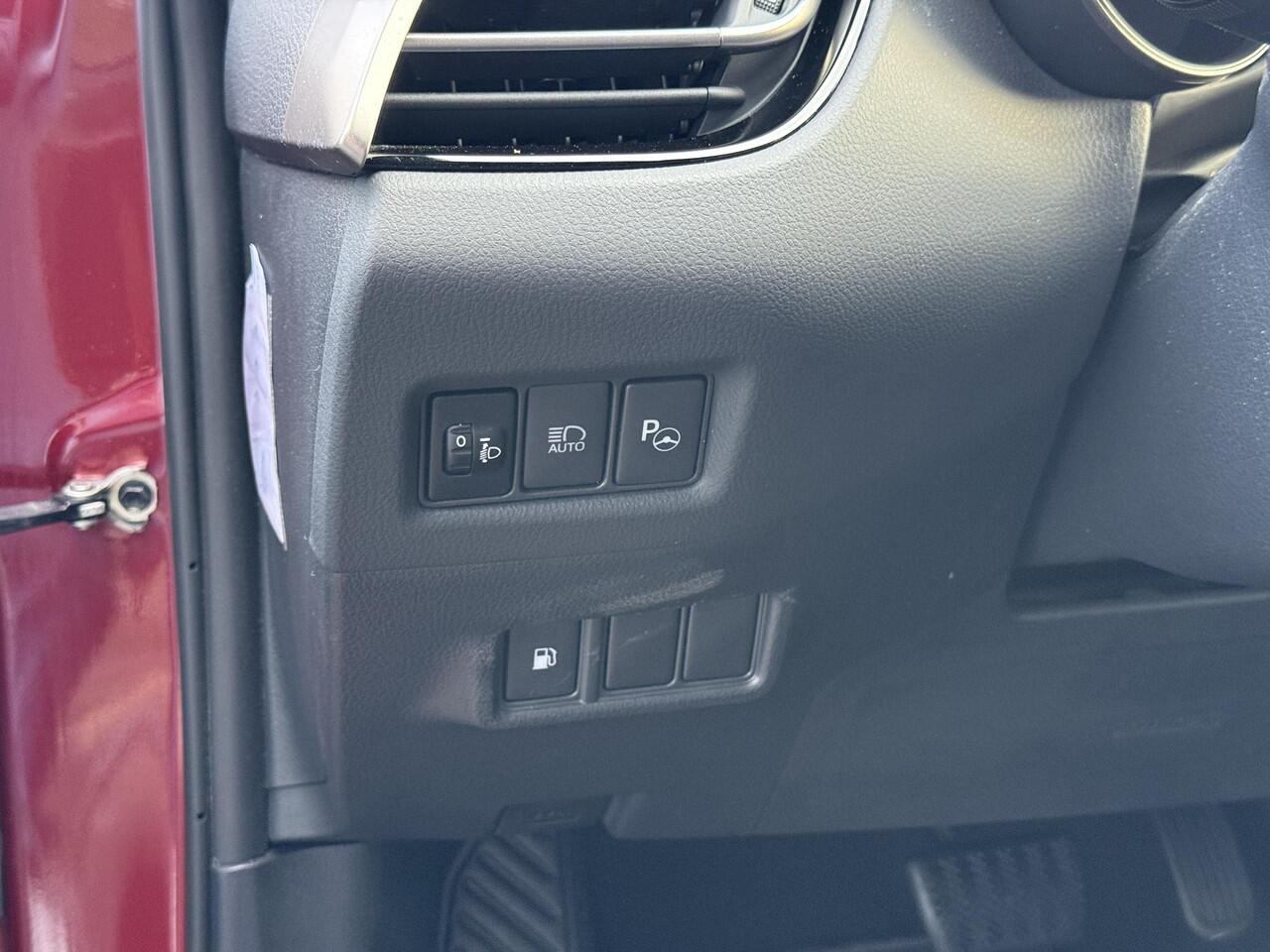 Toyota C-HR 1.8 Hybrid Style | 1e eigenaar | JBL |