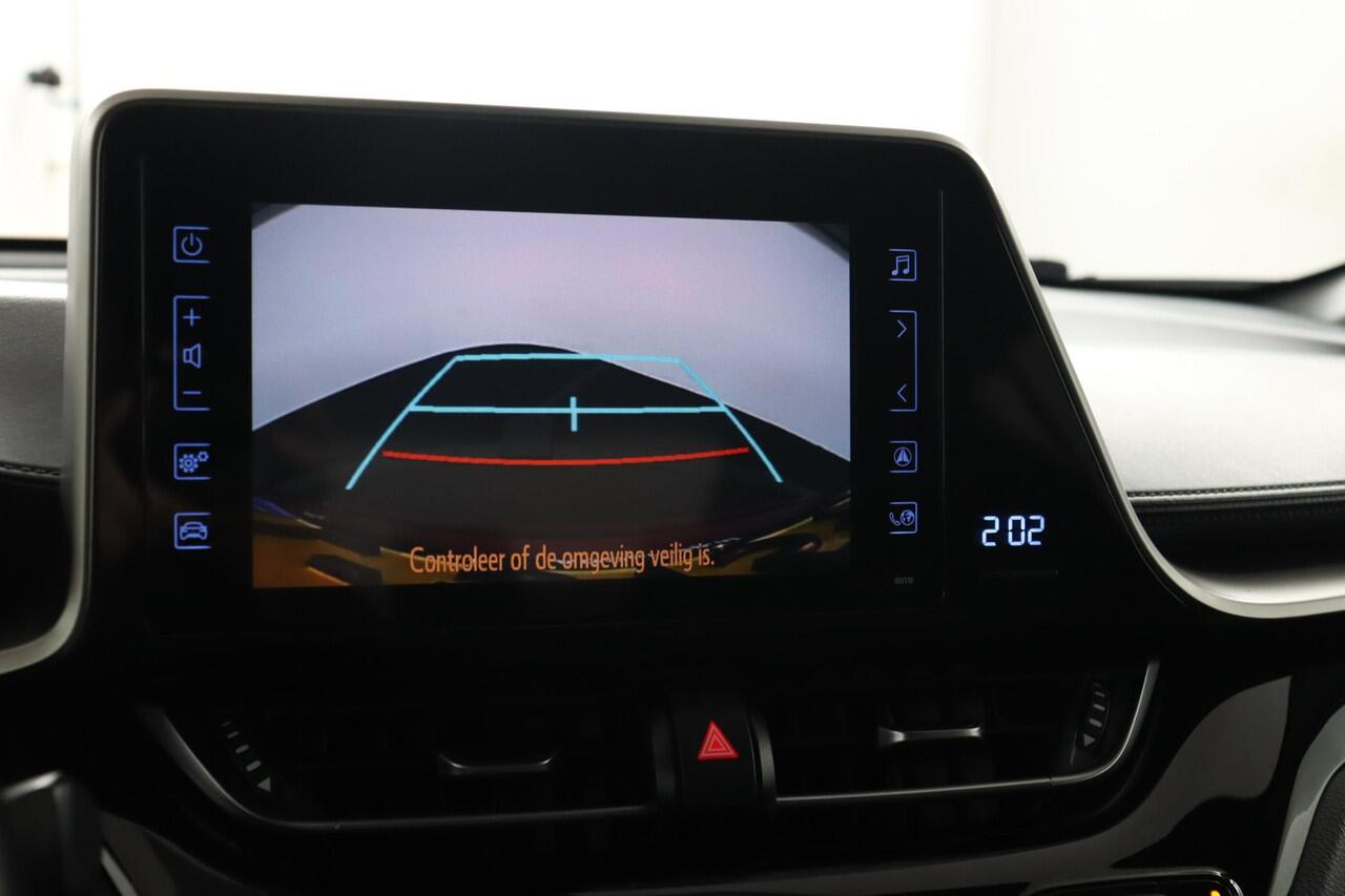 Toyota C-HR 1.8 Hybrid Style | Trekhaak | Stoelverwarming | Navigatie |
