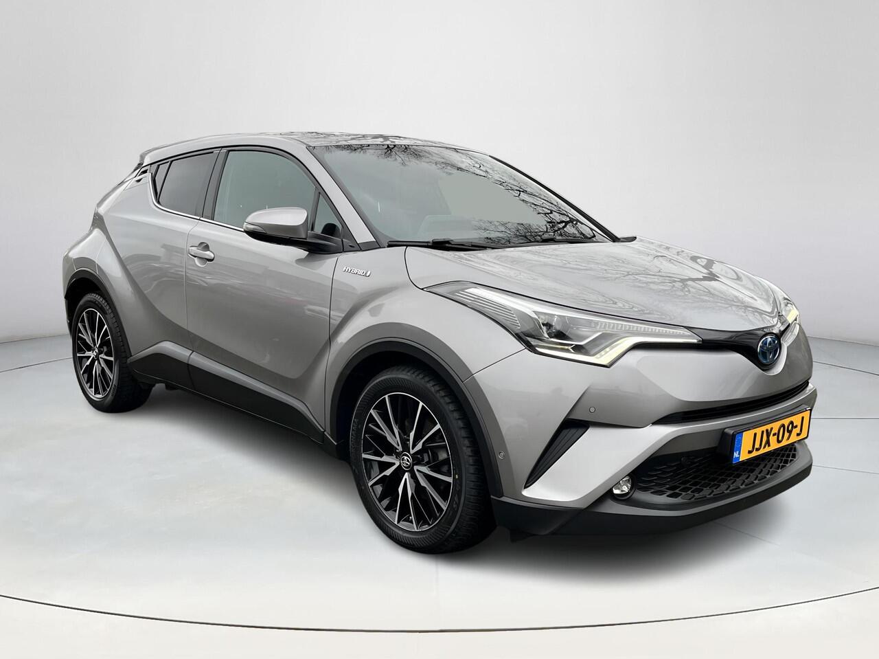 Toyota C-HR 1.8 Hybrid Executive | Stoelverwarming | Navigatie | 18 inch LM-velgen | Bluetooth |