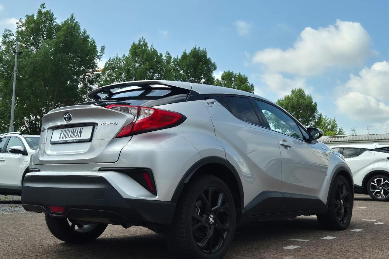 Toyota C-HR 1.8 Hybrid Style Keyless, Adaptieve cruisecontrol, Achteruitrij camera, Lage KM stand, Automaat
