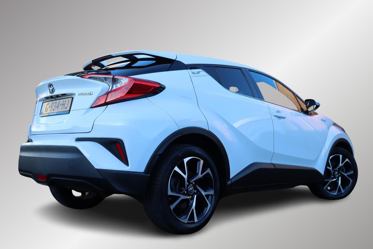 Toyota C-HR 1.8 Hybrid Dynamic, Stoelverwarming