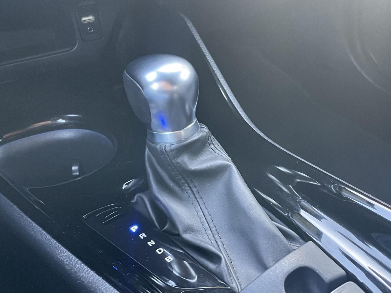 Toyota C-HR 1.8 Hybrid Style All seasonbanden