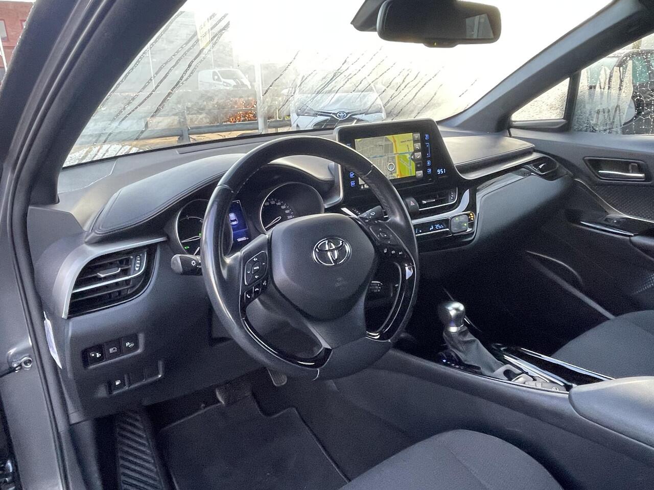 Toyota C-HR 1.8 Hybrid Style All seasonbanden