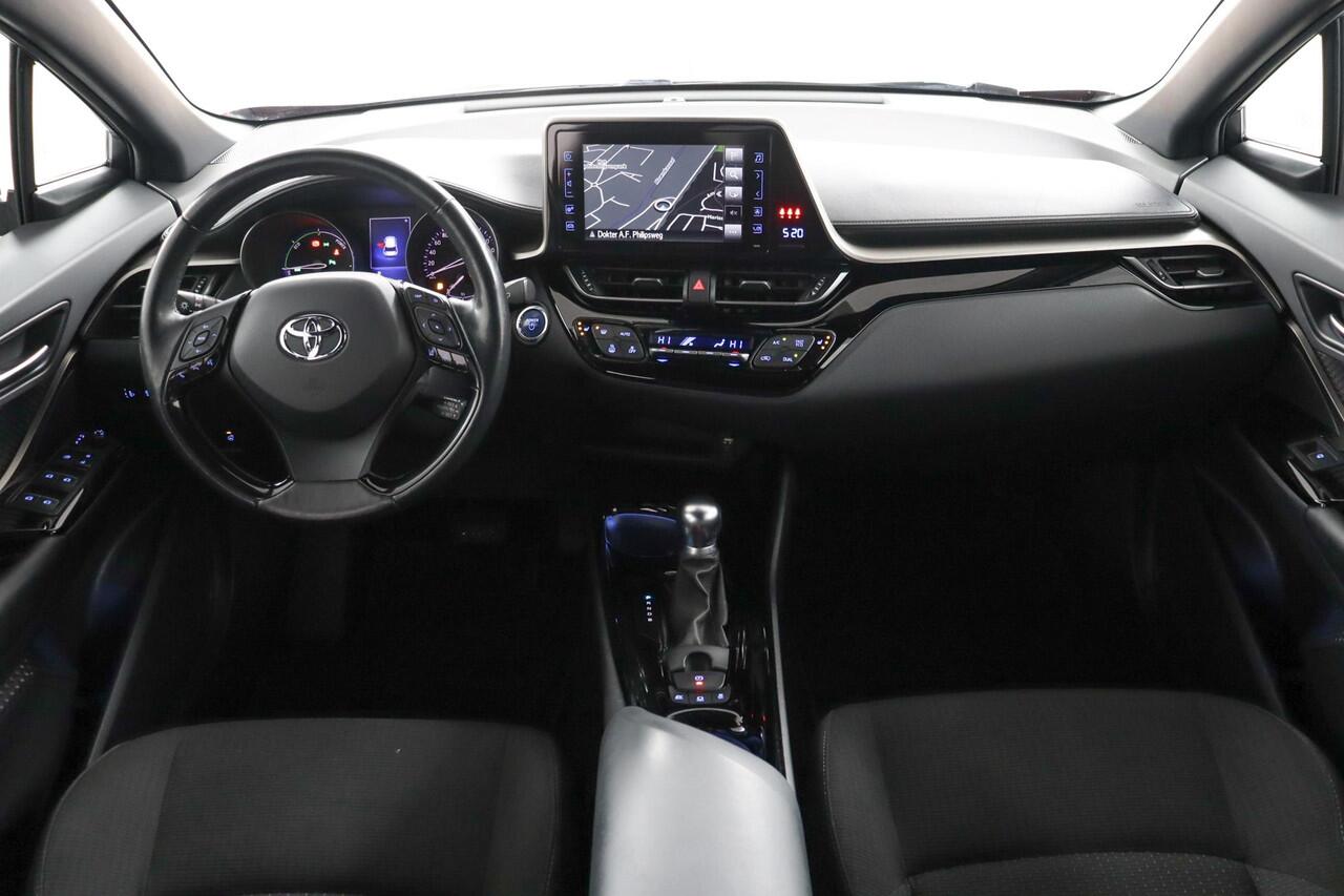 Toyota C-HR 1.8 Hybrid Business Intro | Stoel en stuurwiel verwarming | Navigatie |