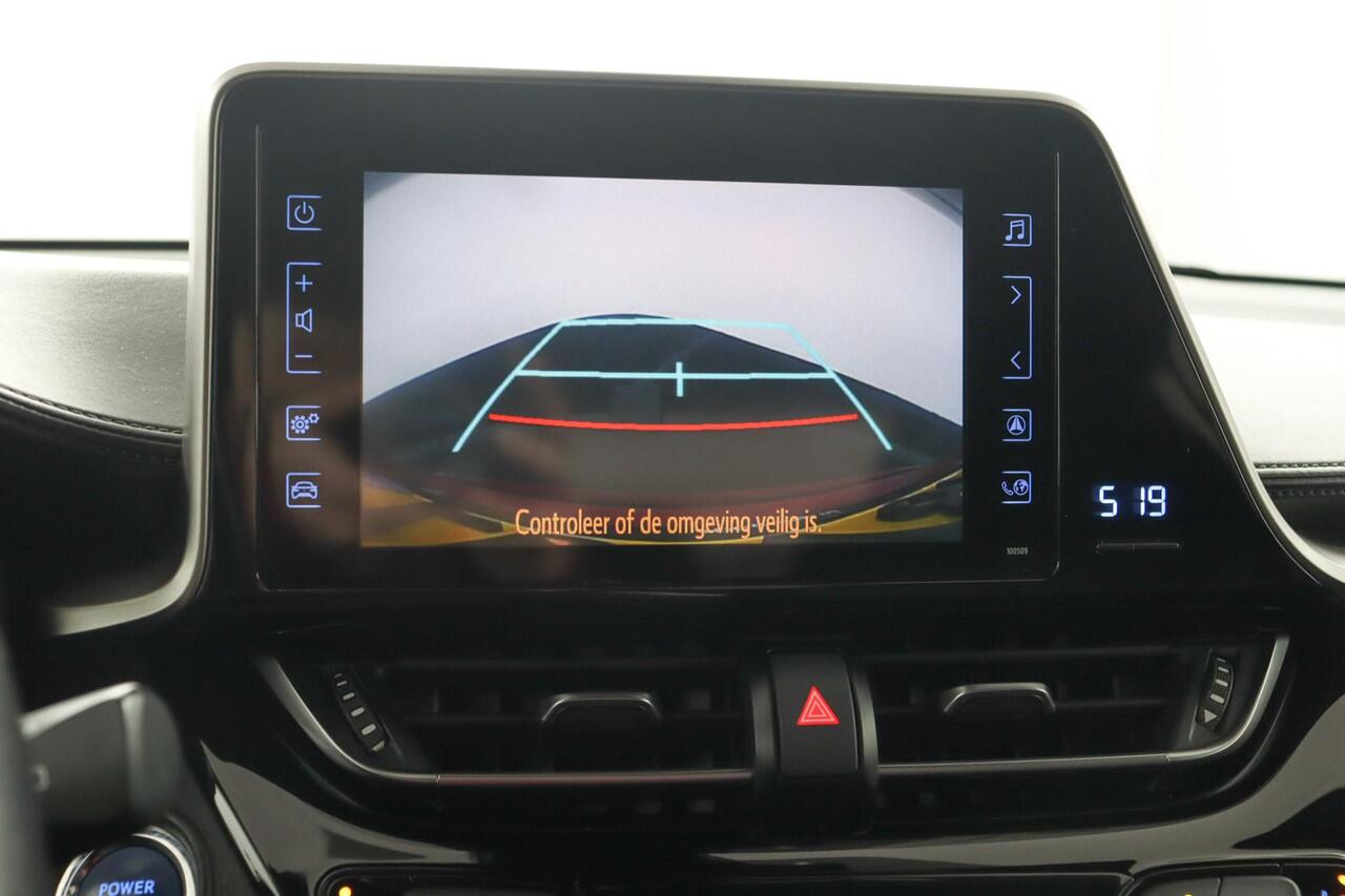 Toyota C-HR 1.8 Hybrid Business Intro | Stoel en stuurwiel verwarming | Navigatie |