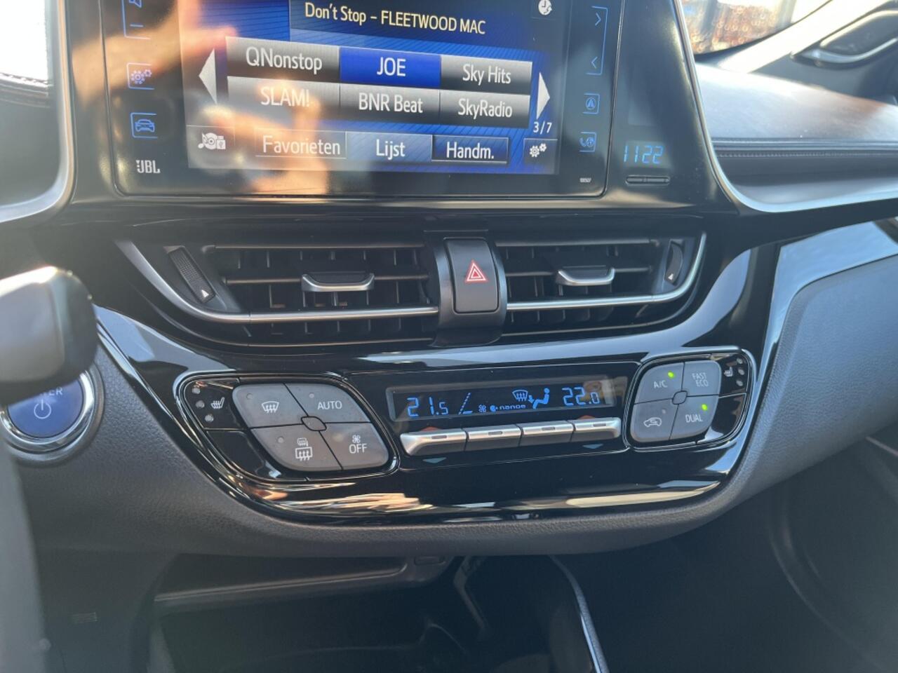 Toyota C-HR 1.8 Hybrid Executive Ultimate