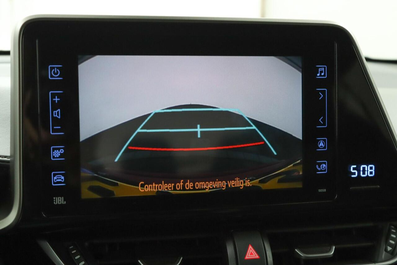 Toyota C-HR 1.8 Hybrid Executive Ultimate | Leder Alcantara | JBL Audio | Navigatie | Adaptieve Cruise Control |