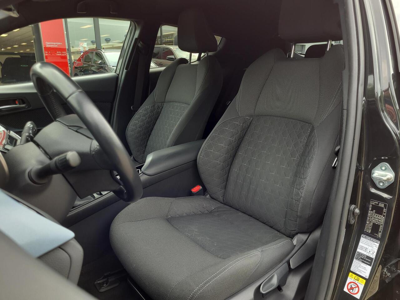 Toyota C-HR 1.8 Hybrid First Edition | Automaat | Apple CarPlay / Android Auto | Rijklaarprijs incl. garantie |