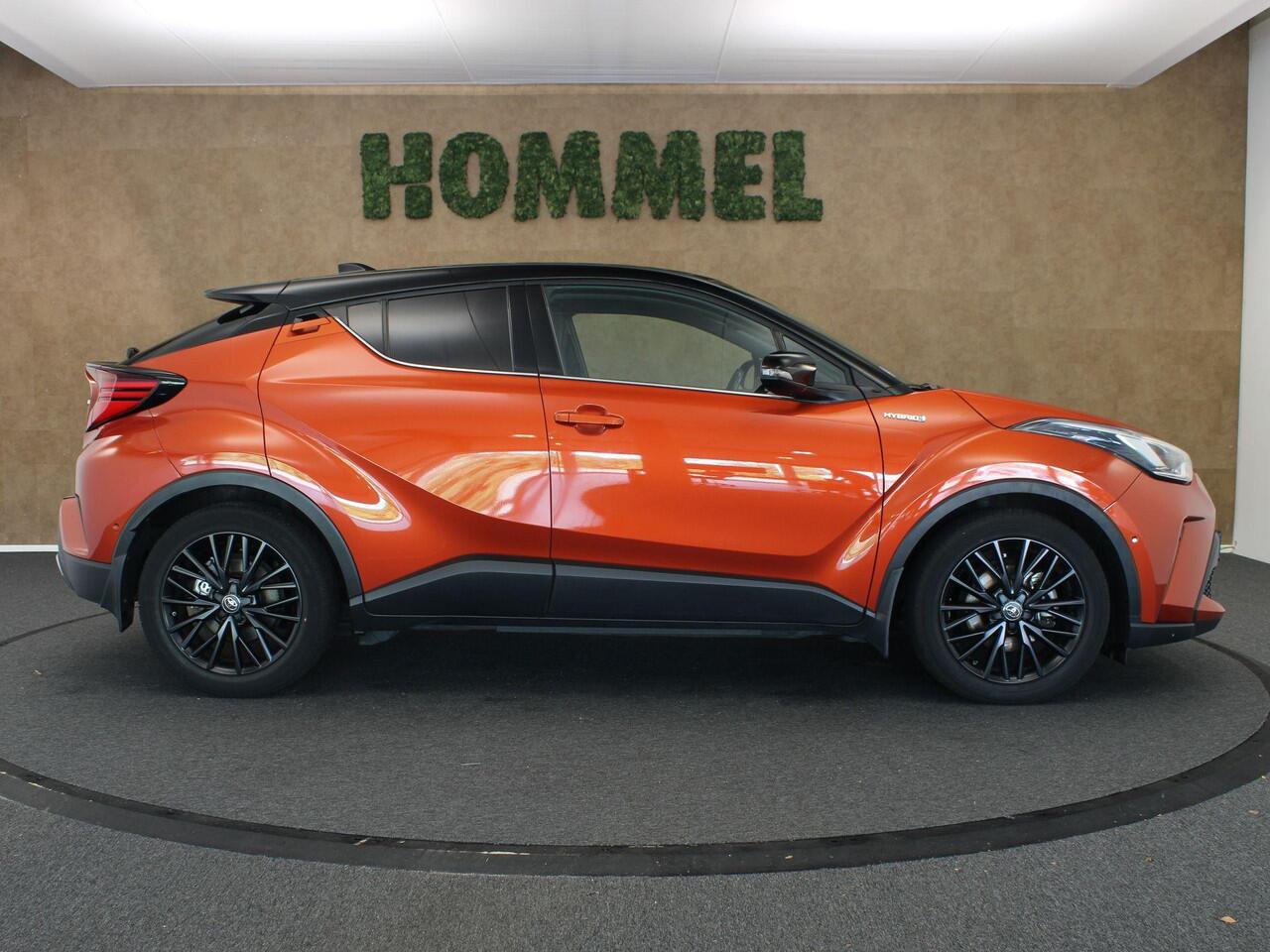 Toyota C-HR 2.0 Hybrid Launch Edition - ORIGINEEL NEDERLANDSE AUTO - AFNEEMBARE TREKHAAK - TREKGEWICHT 725 KG - AFKOMSTIG VAN 1E EIGENAAR- 18 INCH LICHT METALEN VELGEN - LEDEREN BEKLEDING - PARKEERASSISTENT - PARKEERSENSOREN VOOR/ ACHTER - VOORSTOELEN VERWARMD