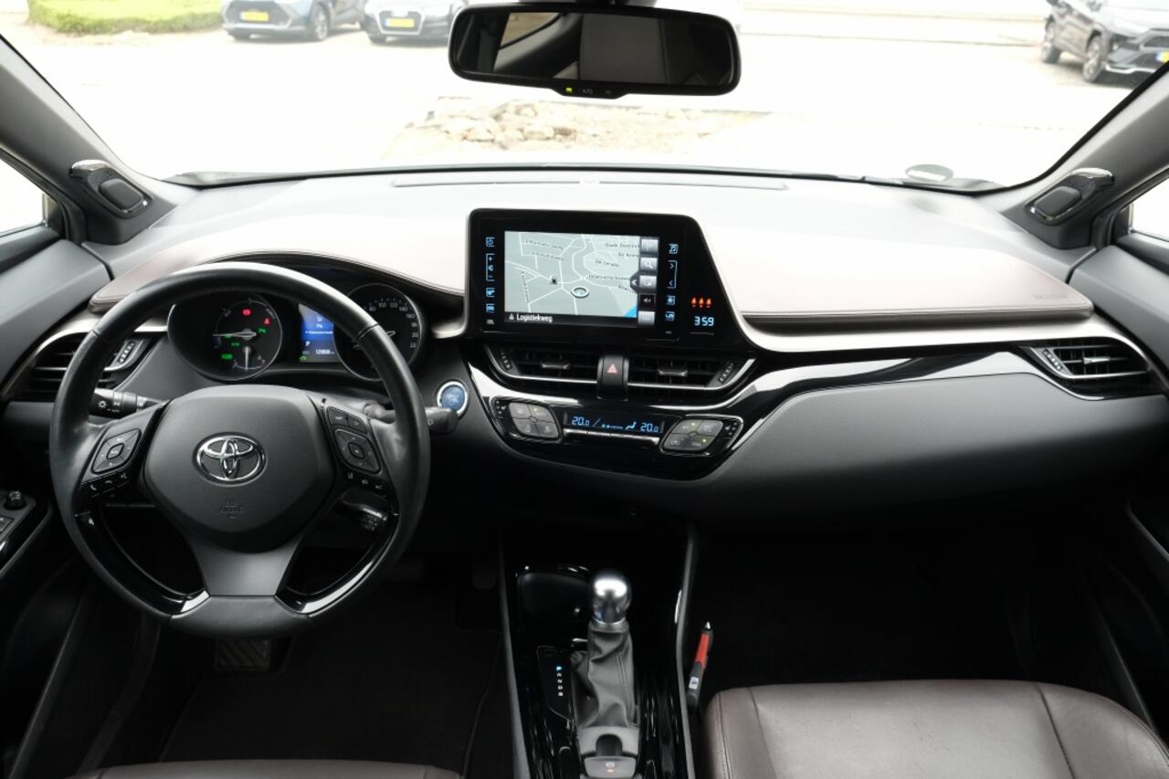 Toyota C-HR 1.8 Hybrid 122PK Executive Ultimate Automaat | JBL Premium audio