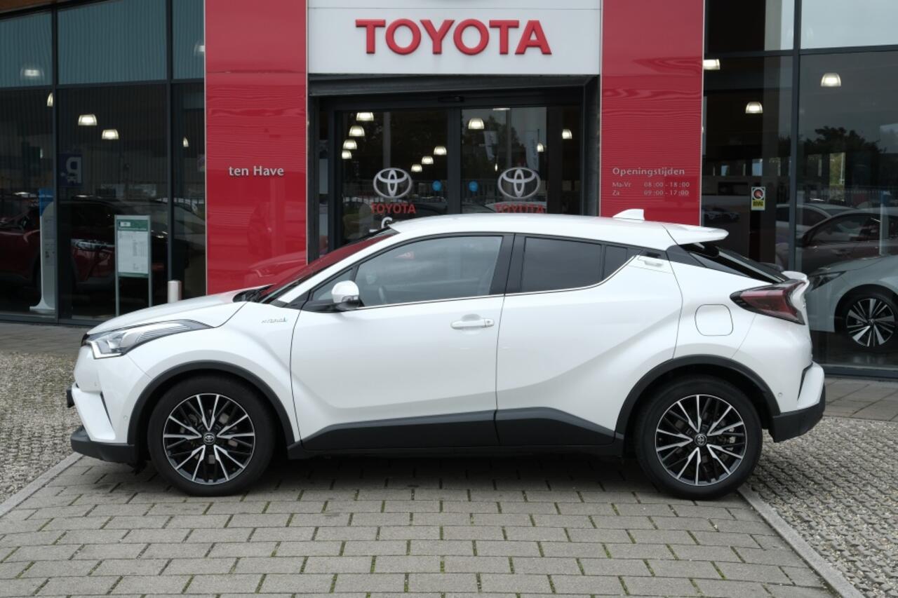 Toyota C-HR 1.8 Hybrid 122PK Executive Ultimate Automaat | JBL Premium audio