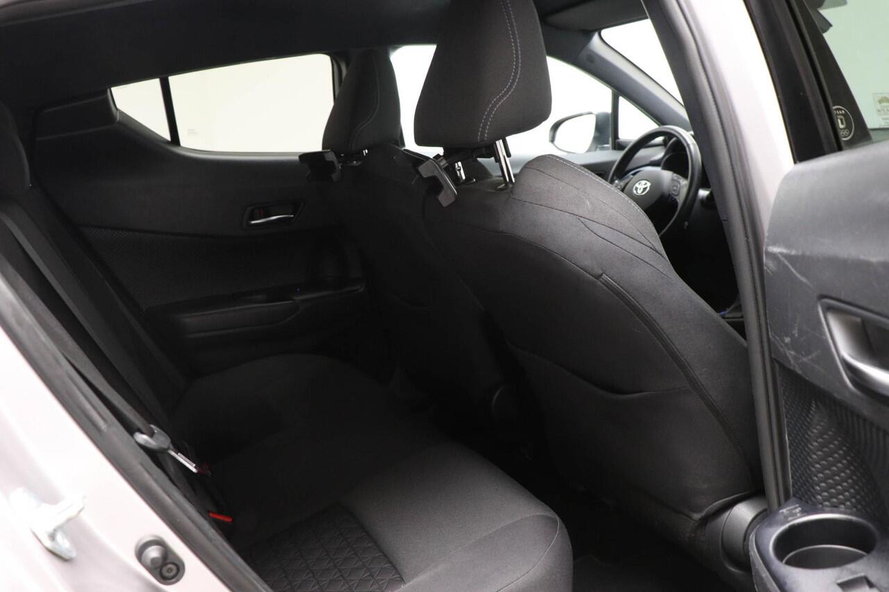 Toyota C-HR 1.8 Hybrid First Edition | STUURVERWARMING | DAB | CAMERA | TREKHAAK