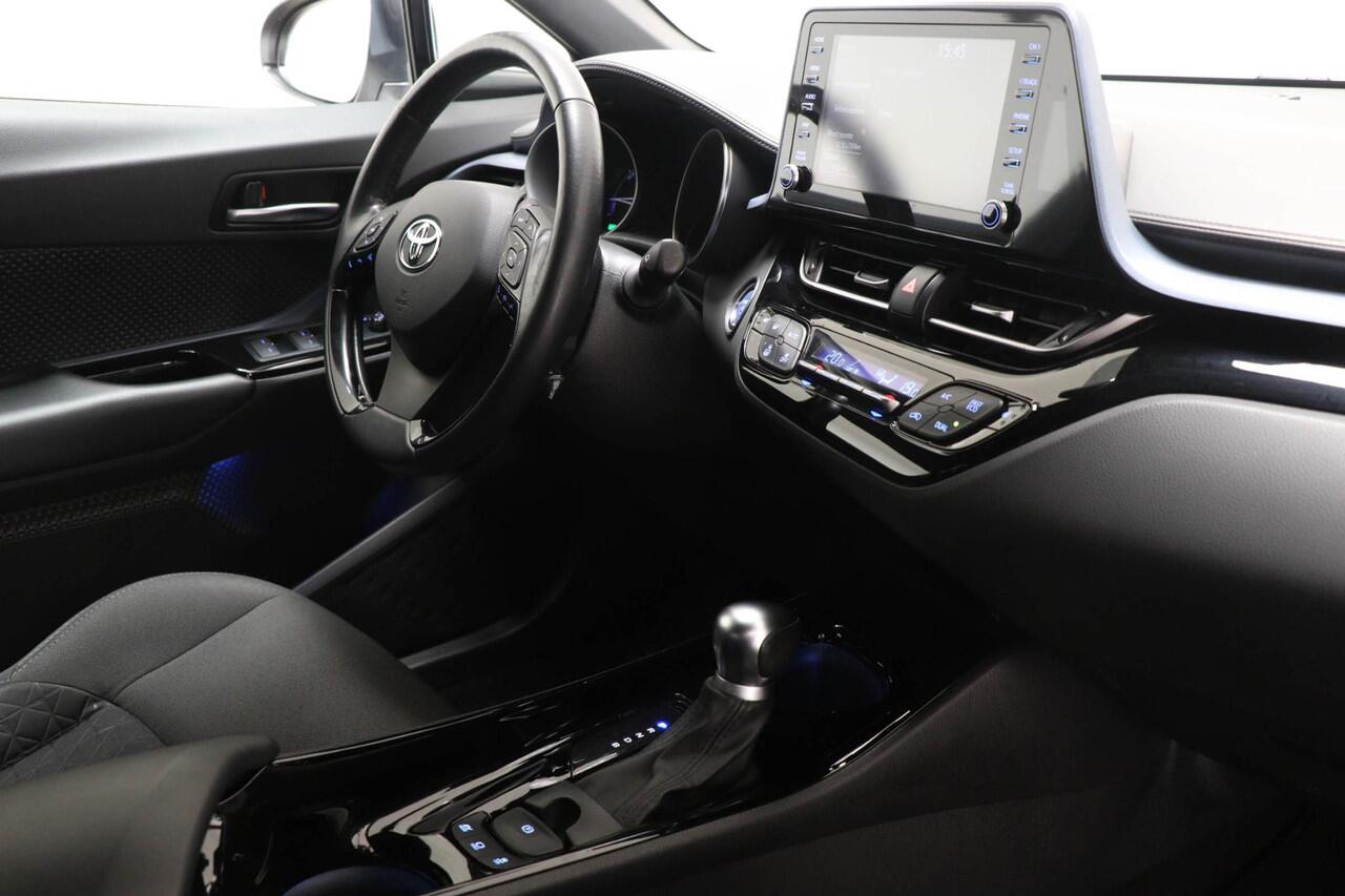 Toyota C-HR 1.8 Hybrid First Edition | STUURVERWARMING | DAB | CAMERA | TREKHAAK