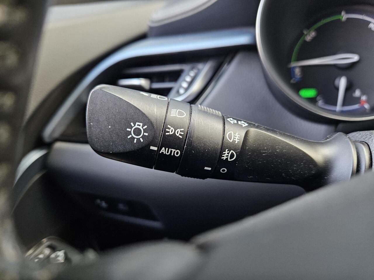 Toyota C-HR 2.0 Hybrid First Edition | december 2020 | All Season Banden | 1e Eigenaar en org NL|