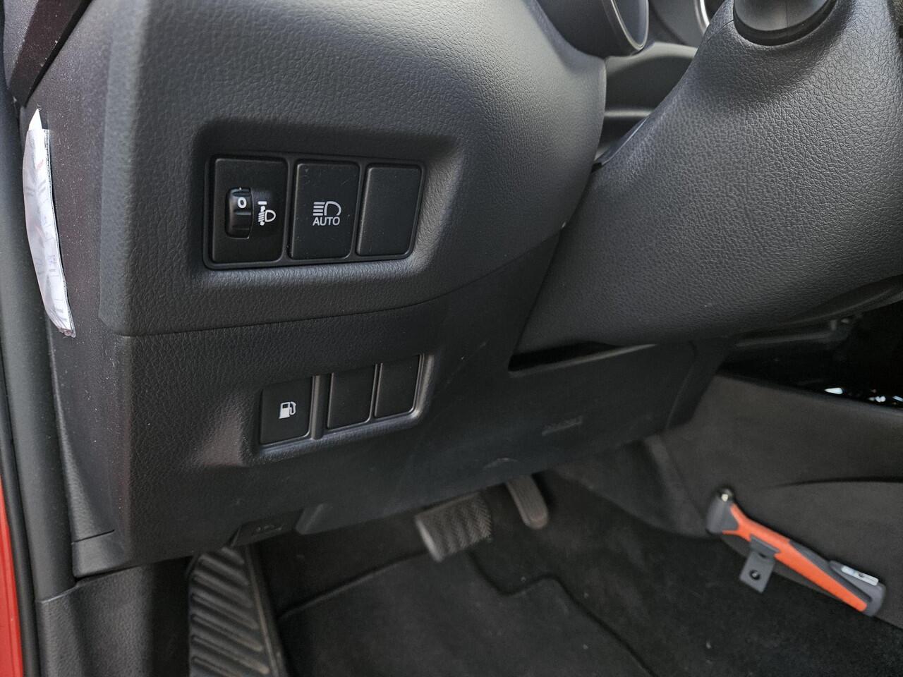 Toyota C-HR 2.0 Hybrid First Edition | december 2020 | All Season Banden | 1e Eigenaar en org NL|