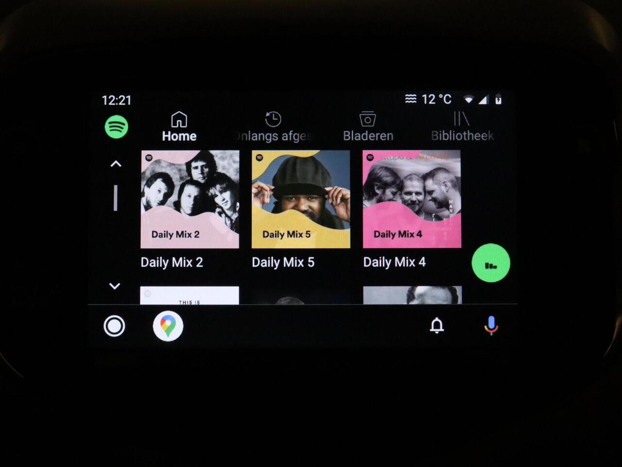 Toyota C-HR 1.8 Hybrid First Edition | Apple Carplay & AndroidAUTO | Camera | Elektrisch inklapbare buitenspiegels |