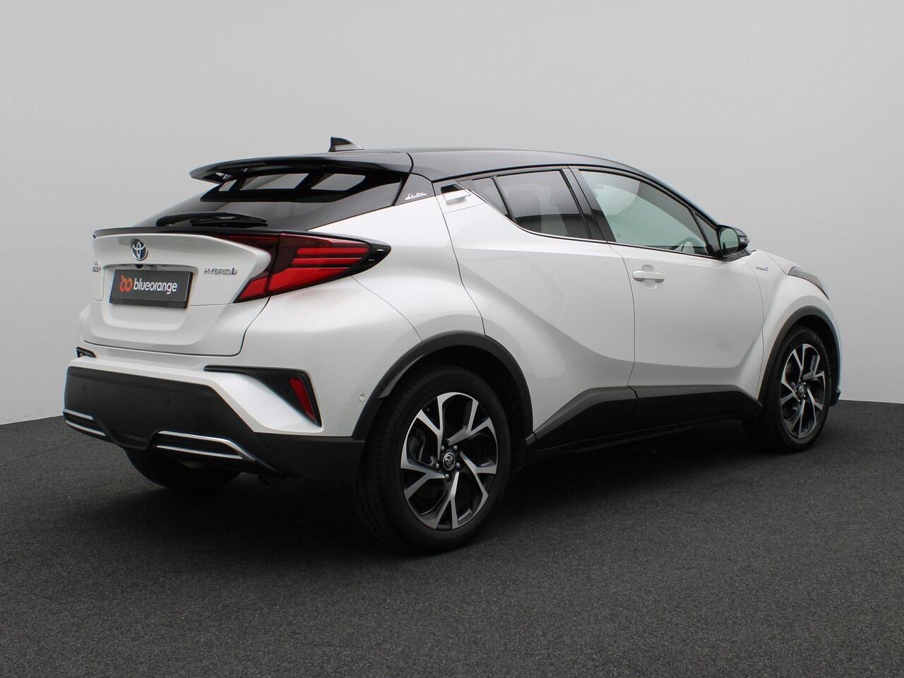 Toyota C-HR 2.0 Hybrid Launch Edition 184PK Aut. Achteruitrijcamera, Side Assist, Keyless, Stoelverwarming, Navi, Apple Carplay/Android Auto, 18" LM Velgen