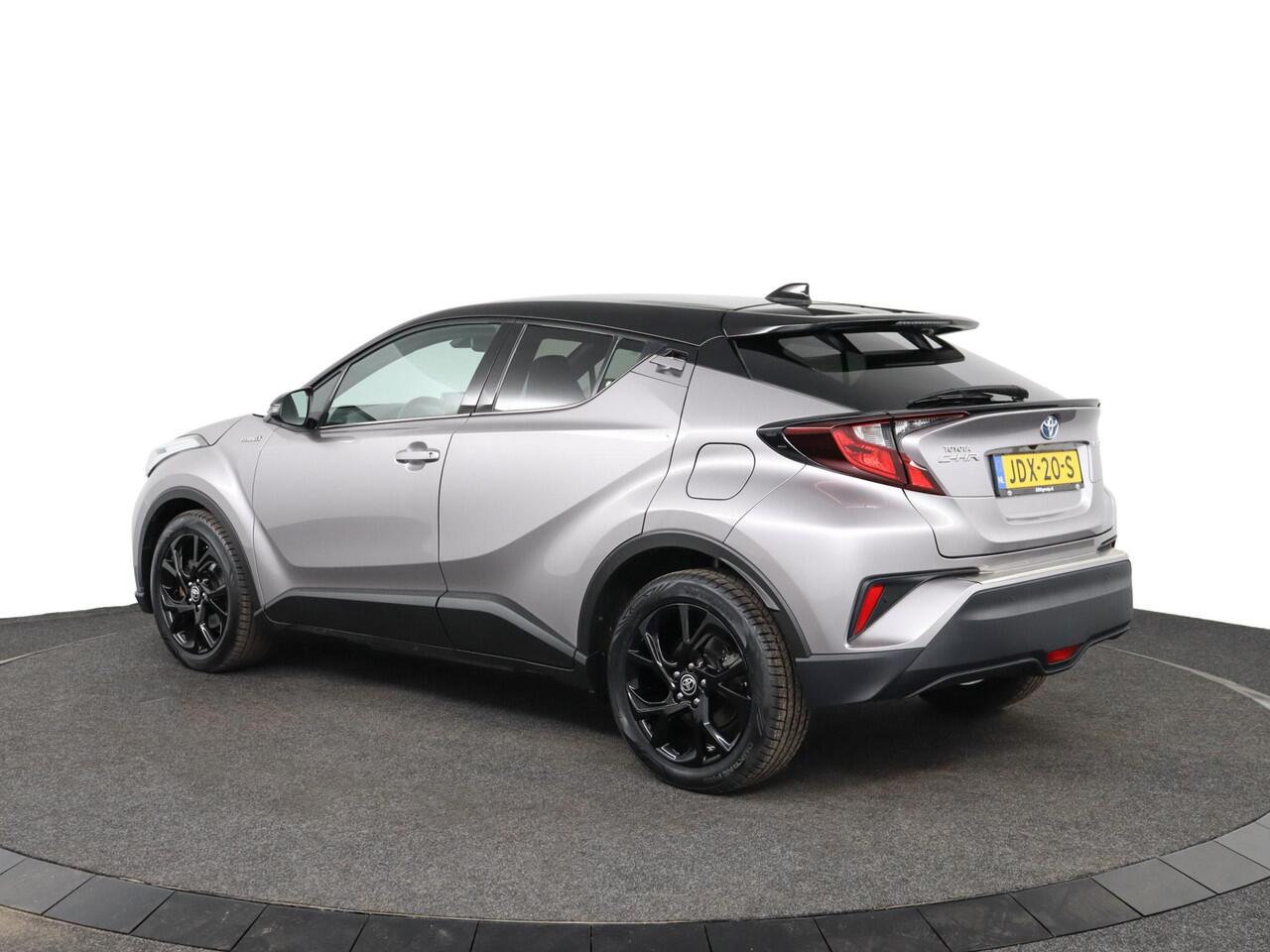 Toyota C-HR 1.8 Hybrid Dynamic | Navigatie | Apple carplay & Android auto | Parkeercamera |