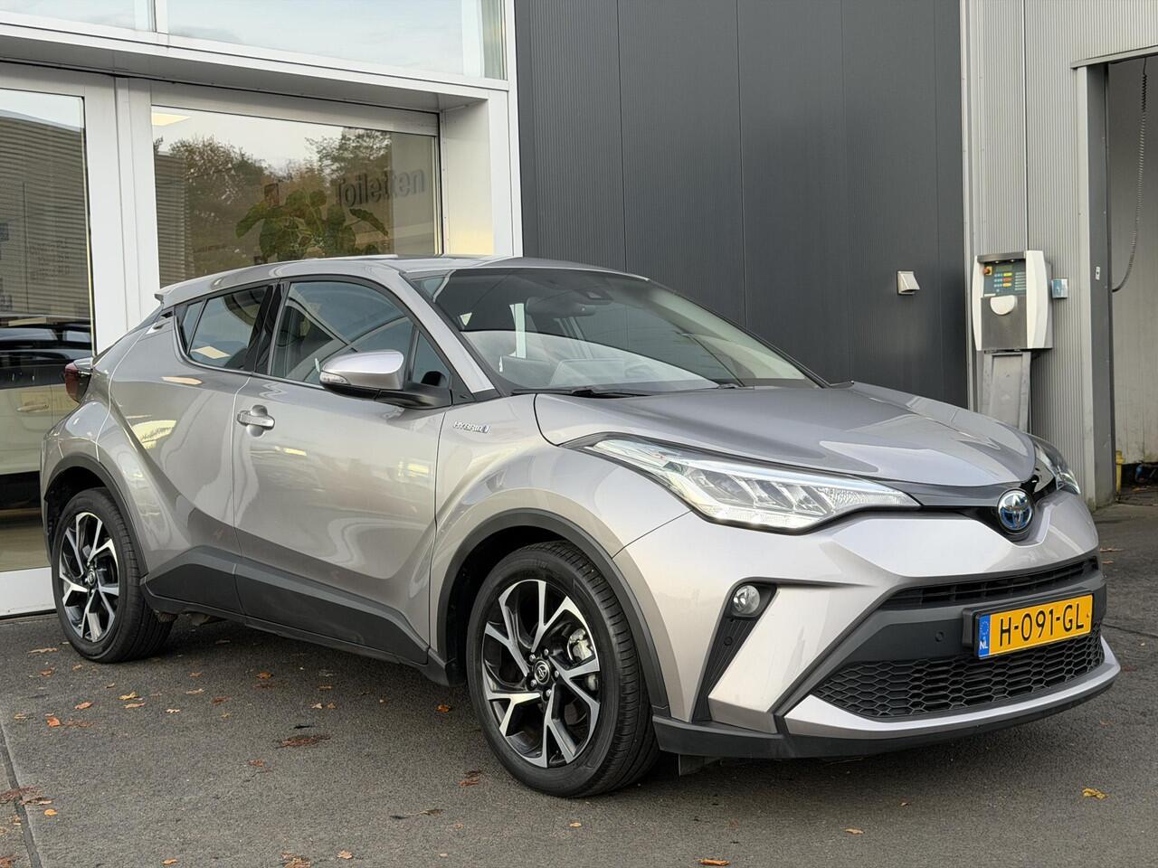 Toyota C-HR 1.8 Hybrid Dynamic Apple/Android CarPlay | Parkeersensoren | 18 inch | Navigatie
