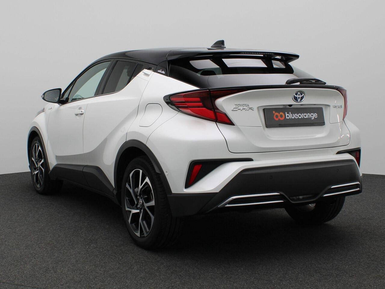 Toyota C-HR 2.0 Hybrid Launch Edition 184PK Aut. Achteruitrijcamera, Side Assist, Keyless, Stoelverwarming, Stuurverwarming, Navi, Apple Carplay/Android Auto, 18" LM Velgen