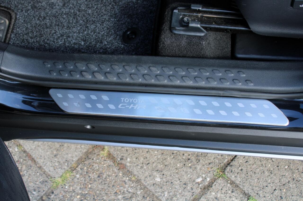 Toyota C-HR 2.0 Hybrid Executive