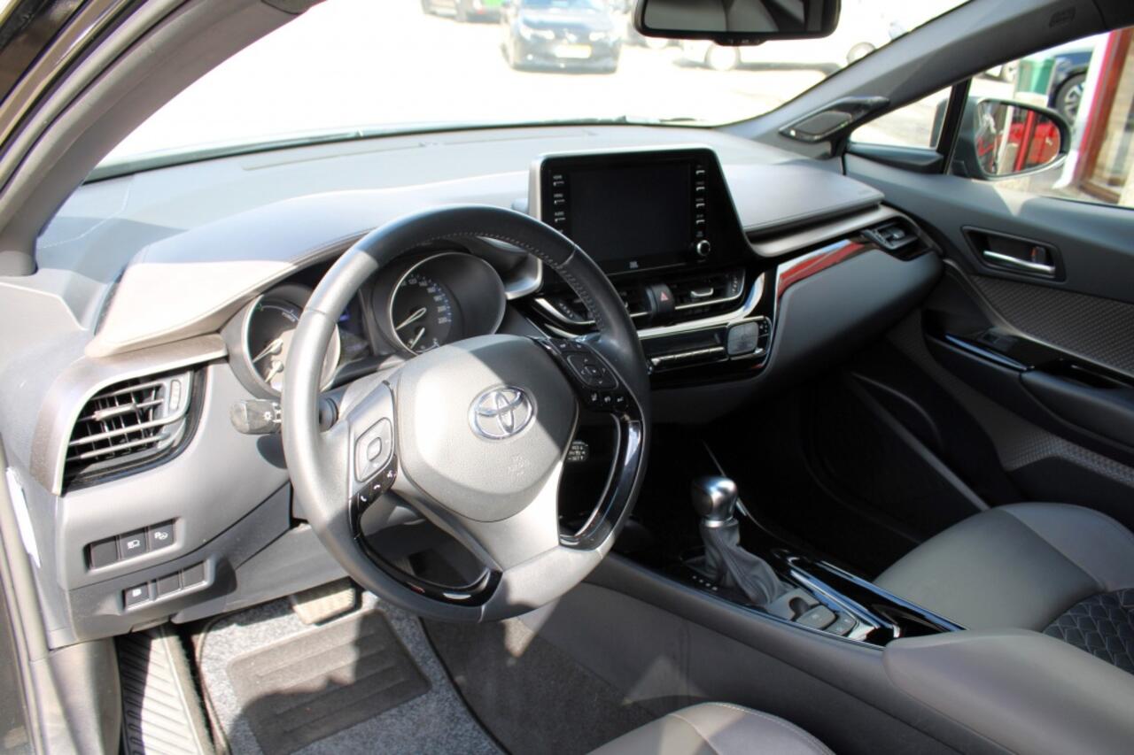 Toyota C-HR 2.0 Hybrid Executive