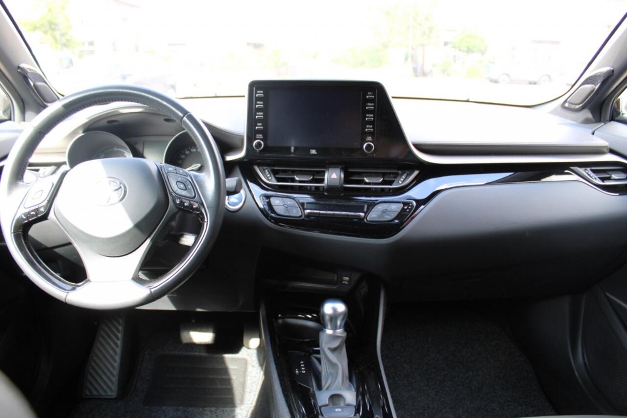 Toyota C-HR 2.0 Hybrid Executive
