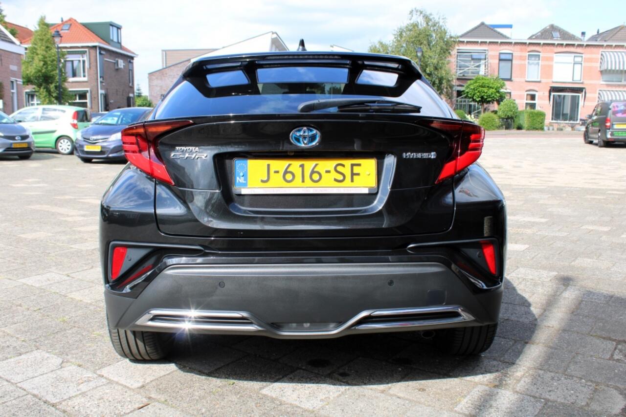 Toyota C-HR 2.0 Hybrid Executive