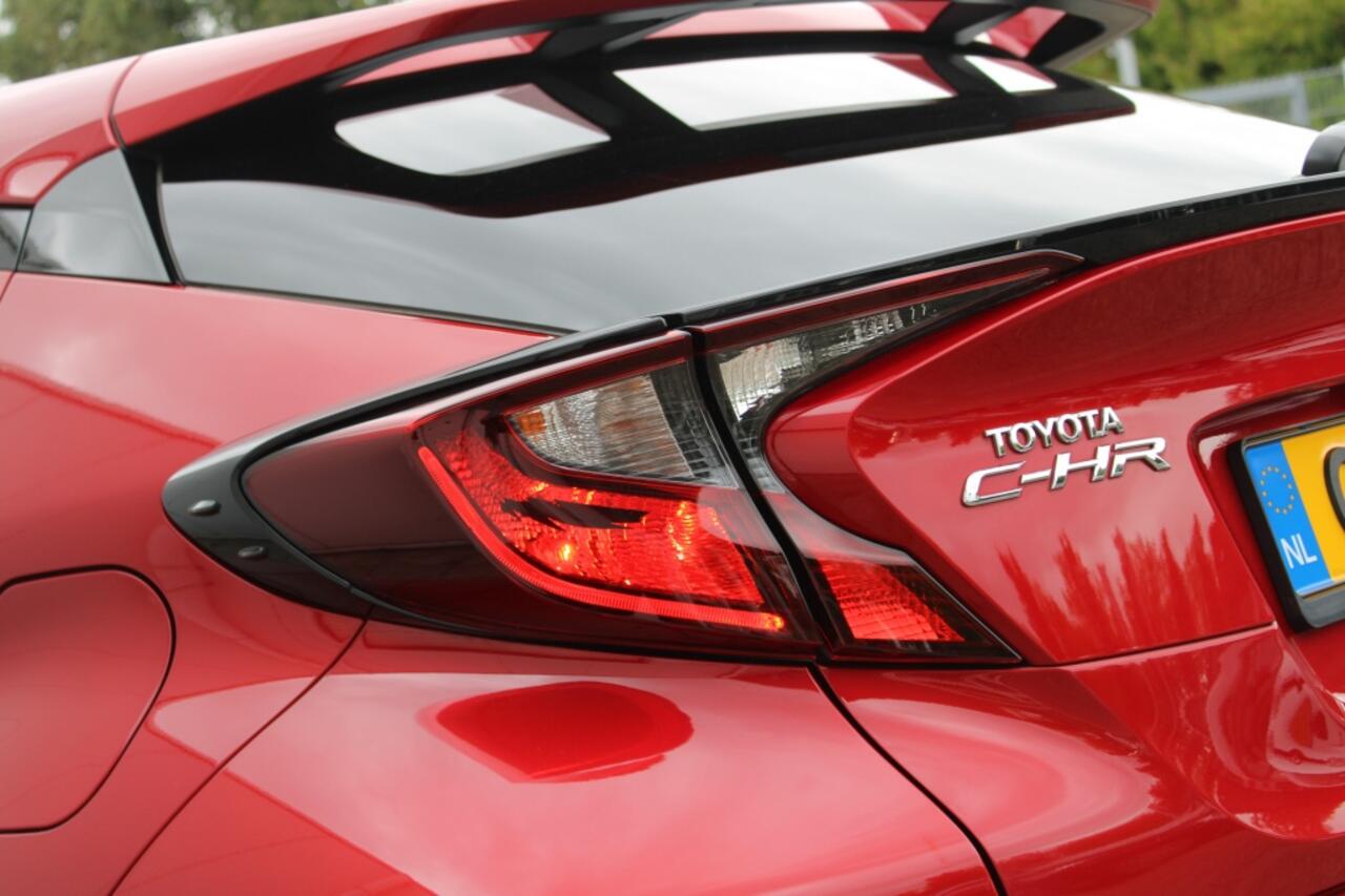 Toyota C-HR 1.8 Hybrid Dynamic