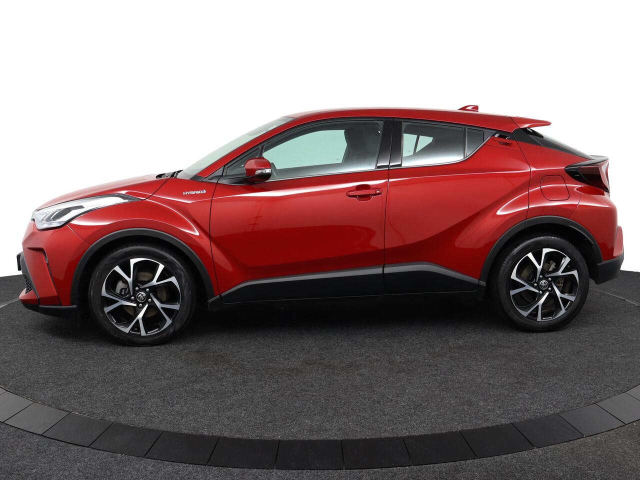 Toyota C-HR 1.8 Hybrid Dynamic | Trekhaak | Parkeersensoren | Apple Carplay/Android Auto |