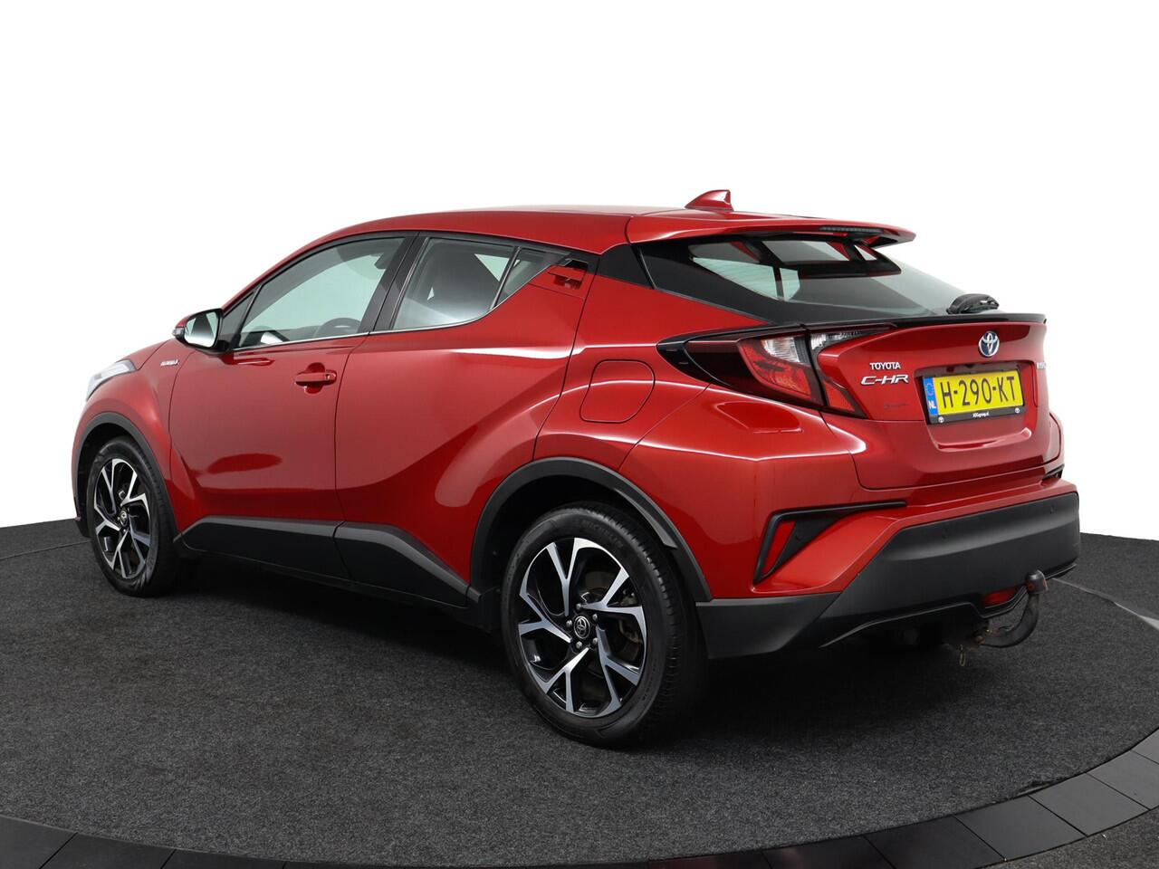 Toyota C-HR 1.8 Hybrid Dynamic | Trekhaak | Parkeersensoren | Apple Carplay/Android Auto |