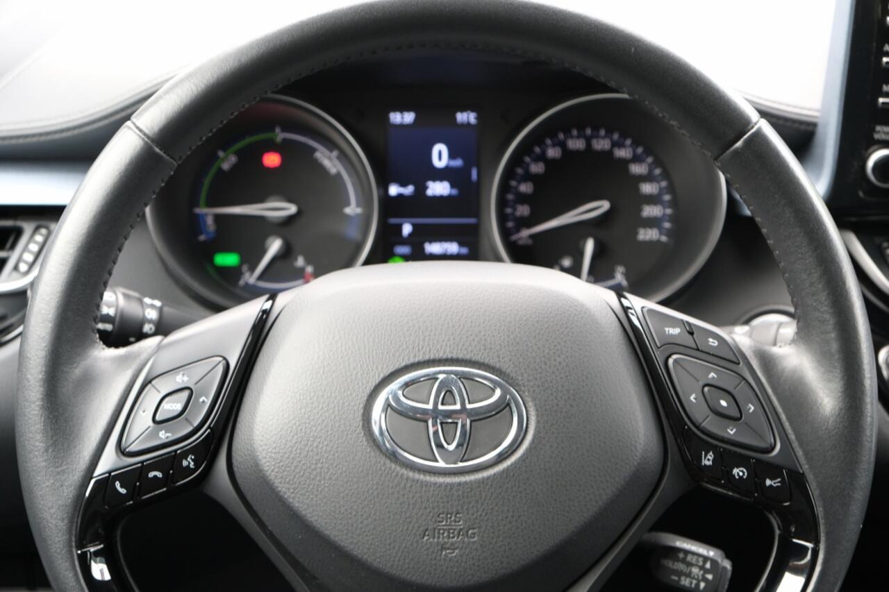 Toyota C-HR 1.8 Hybrid Dynamic Automaat | Intelligente parkeersensoren voor