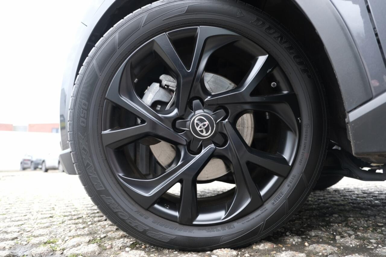 Toyota C-HR 1.8 Hybrid Dynamic Automaat | Intelligente parkeersensoren voor