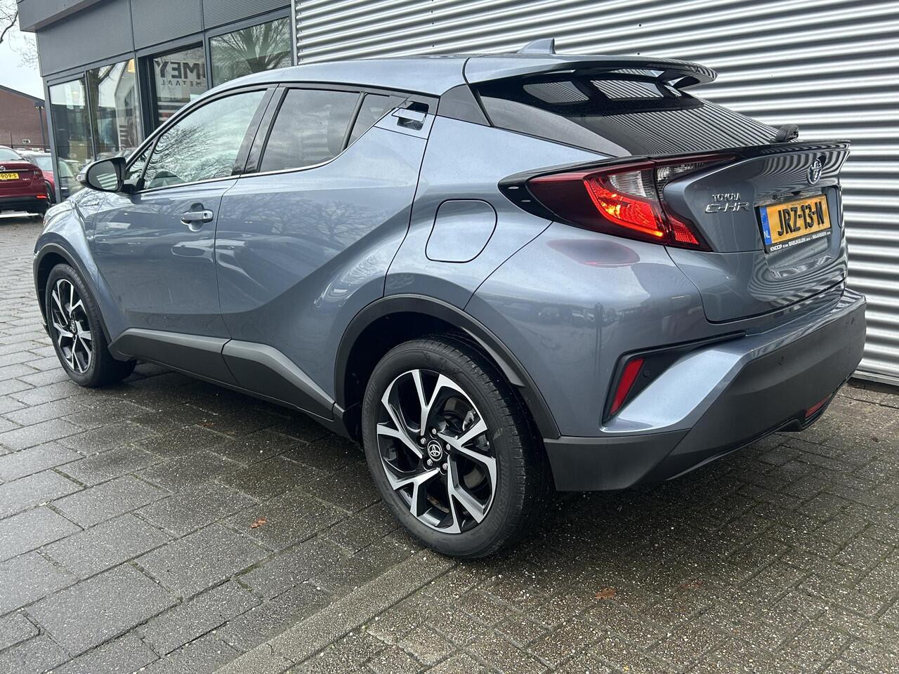 Toyota C-HR 1.8 Hybrid Active | Led | Camera | PDC | CruiseControl Adpt. |