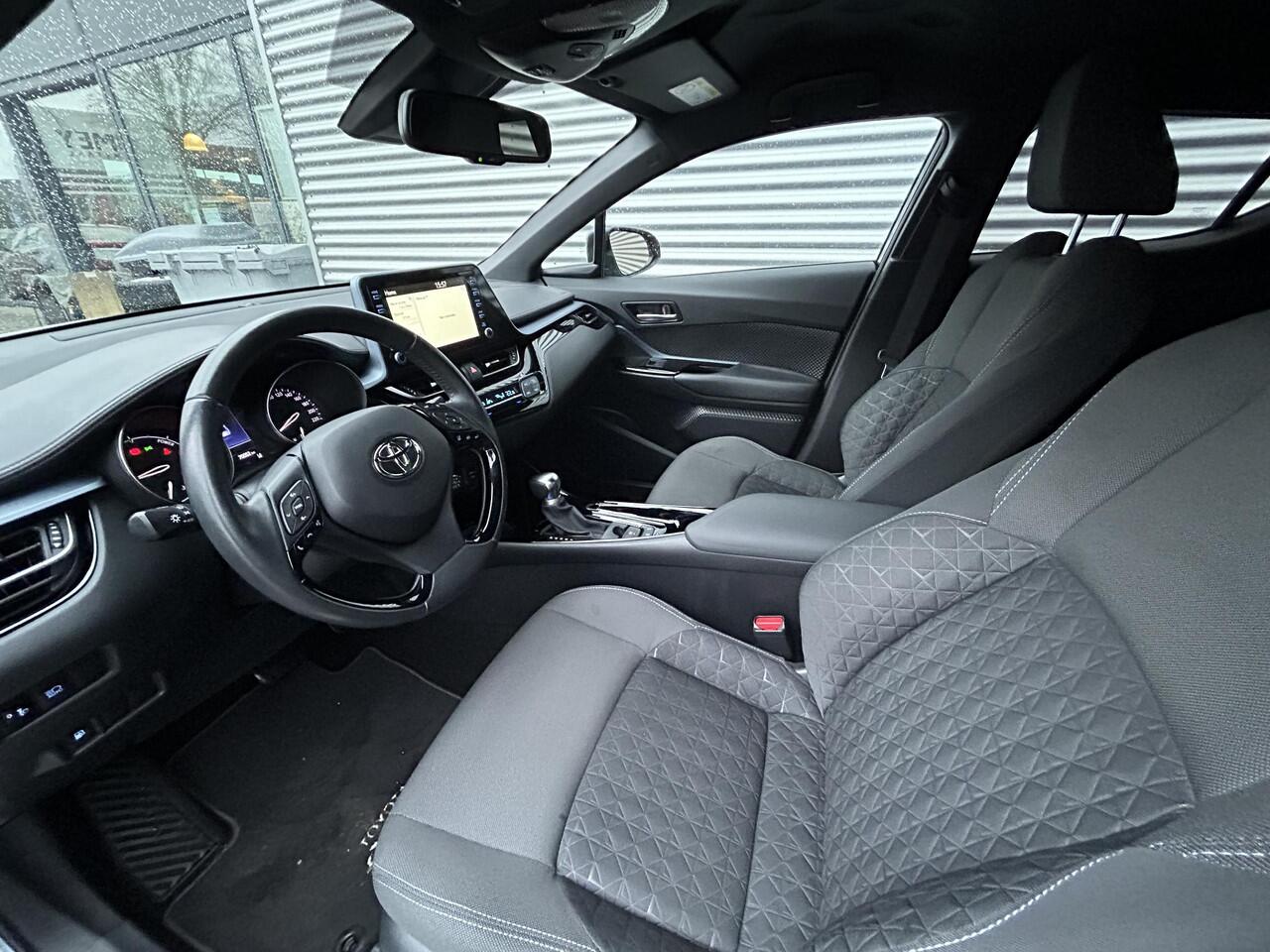 Toyota C-HR 1.8 Hybrid Active | Led | Camera | PDC | CruiseControl Adpt. |